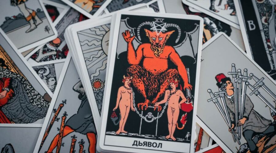 Veja o verdadeiro significado das cartas morte e diabo no tarot