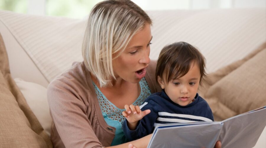 Veja as etapas do desenvolvimento da fala das crianças