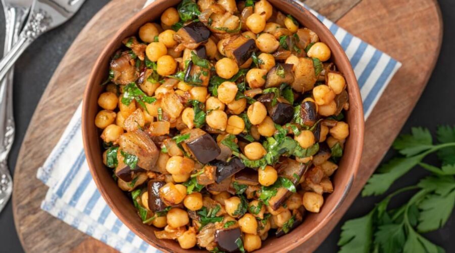 5 receitas práticas e ricas em proteína vegetal para o almoço