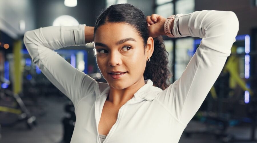 16 cuidados com os cabelos antes e depois do treino para evitar danos aos fios