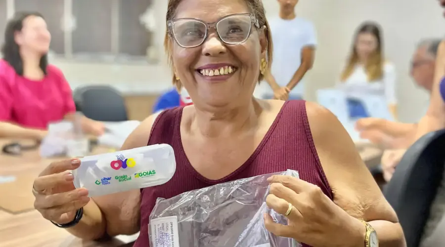 Goianésia inicia entrega de óculos do Goiás Social