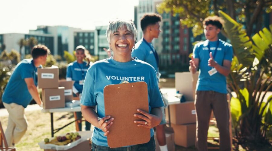 4 formas de fortalecer a saúde mental ajudando os outros