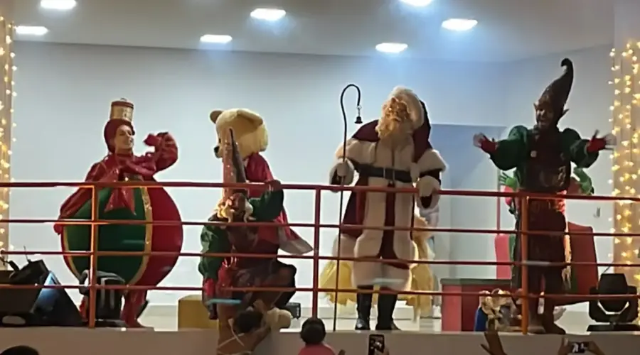 Papai Noel é recebido com festa em Goianésia