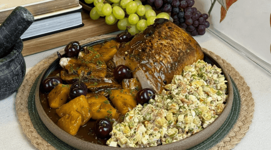 veja como fazer lombo com abacaxi e maionese de salada russa