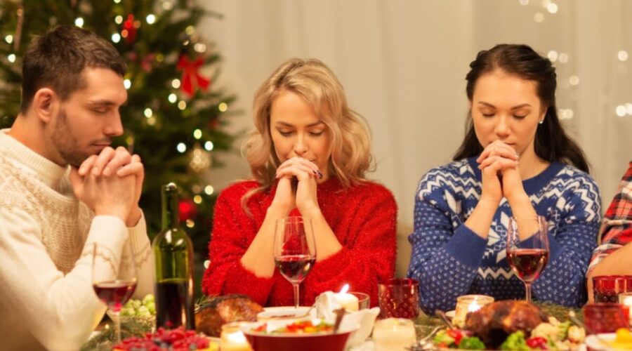 7 orações especiais para celebrar a noite de Natal