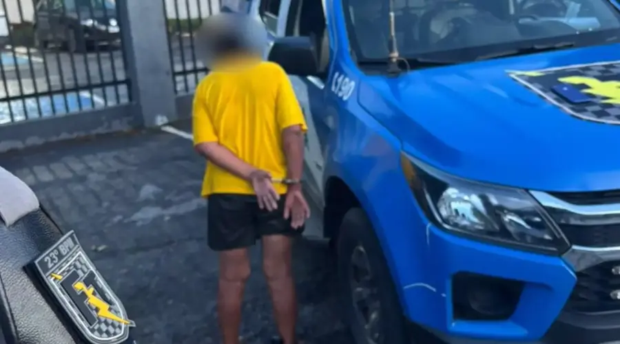 PM prende autora de roubo e recupera celular em Goianésia