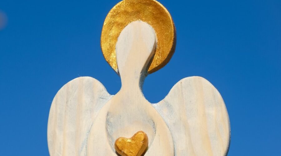 6 orações para pedir proteção ao anjo da guarda