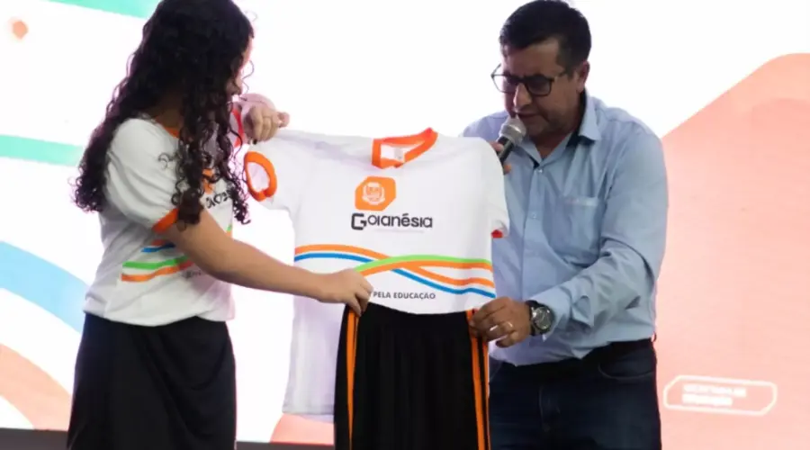 Prefeitura de Goianésia lança programa Educação que faz história