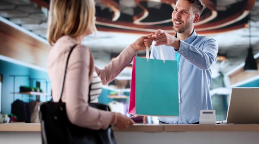 Como fidelizar clientes depois do pico de vendas: 4 estratégias eficazes