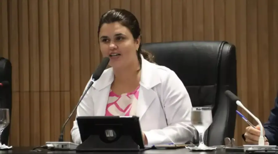 Stella solicita ampliação de pontos do transporte de pacientes