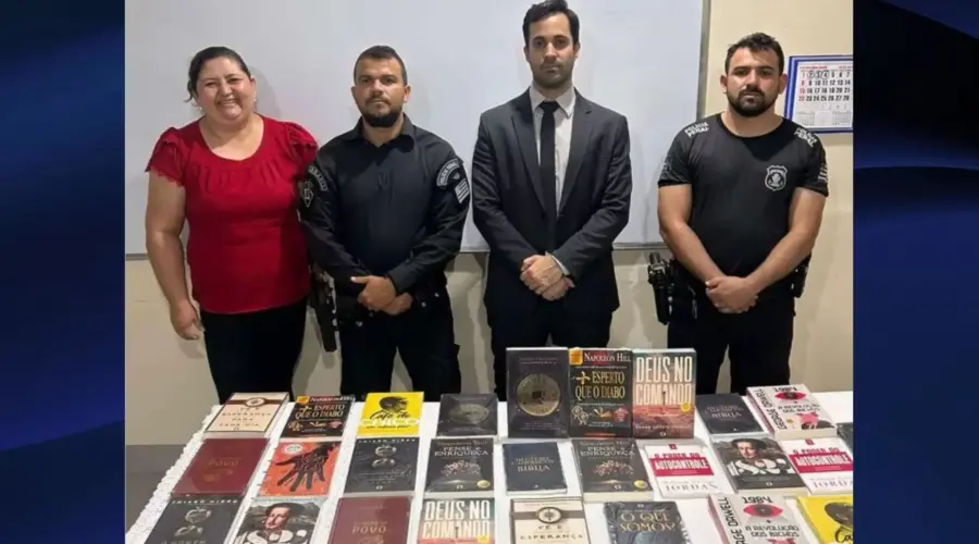 UPG Goianésia recebe doação de livros para remição da pena