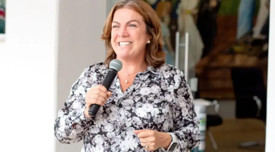 Fátima Gavioli entrega ampliação e autoriza construção de novo colégio em Goianésia