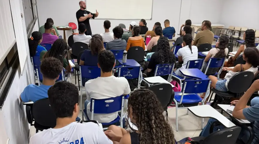 Aulão de redação reúne estudantes em Goianésia