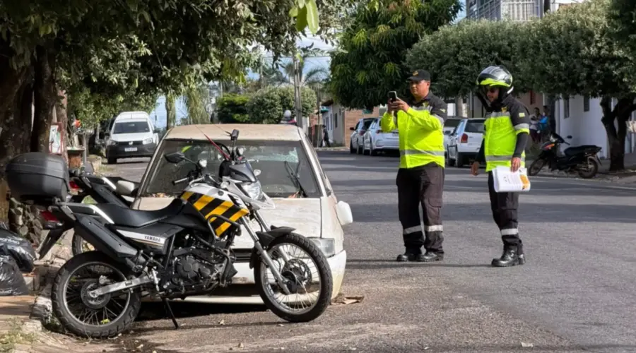 SMT notifica veículos abandonados em Goianésia